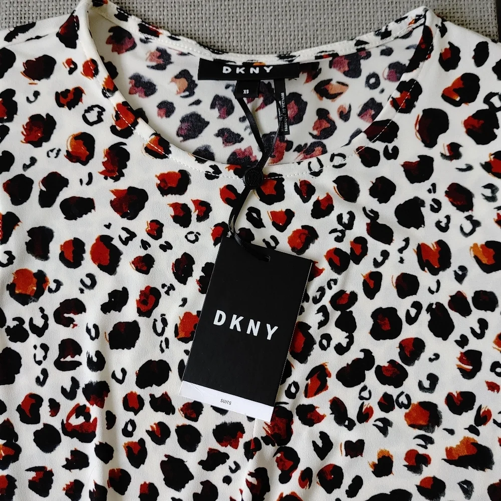 DKNY New top - Picture 6 of 6